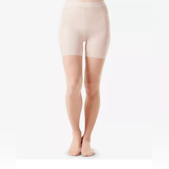 SPANX Accessories - NWT SPANX Shaping Sheers Size A S2